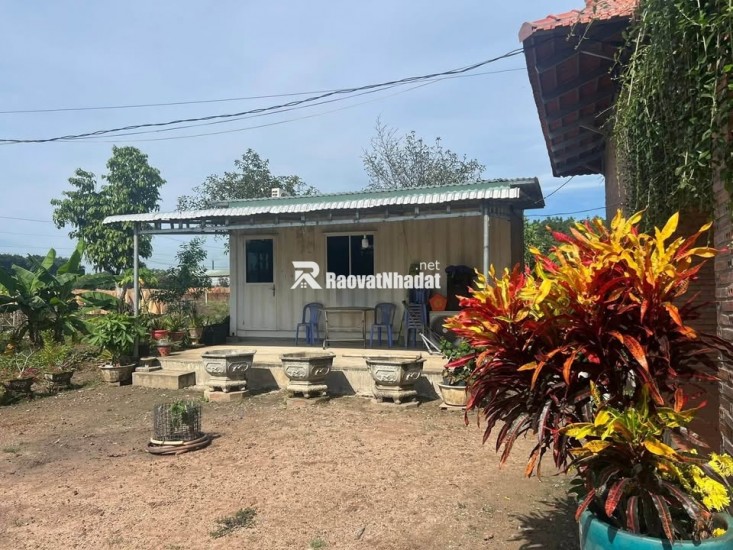 Kinh doanh thua lỗ bán nhanh nhà 2290m2 đất sổ riêng gần ngay khu công nghiệp đang hoạt động. Giá 380tr